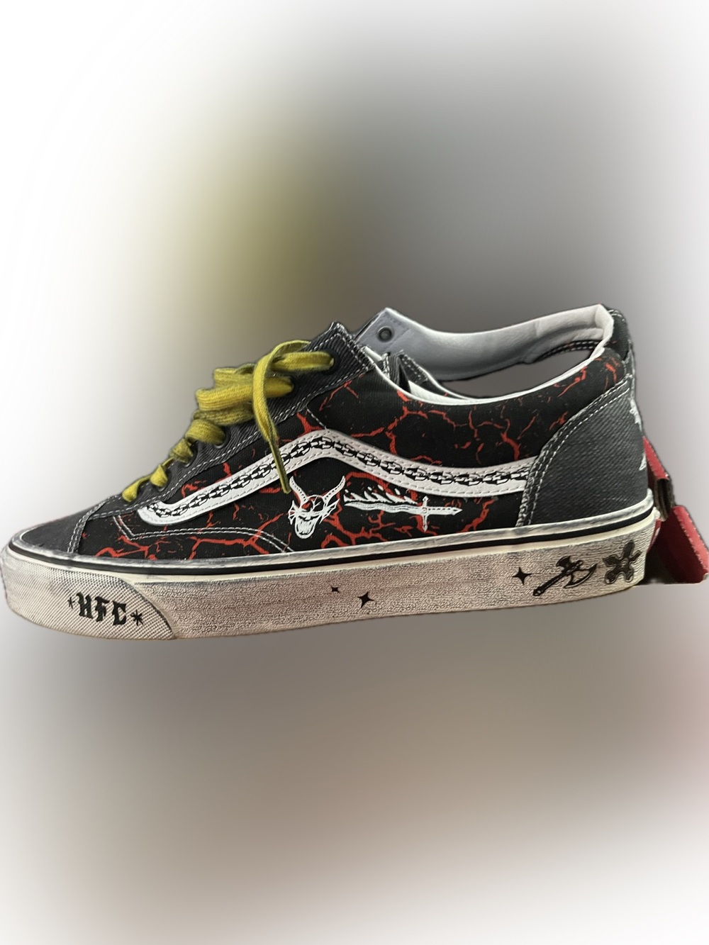 NWT nib Vans x Stranger Things Black & Red Old Skool Sneakers with Yellow Laces